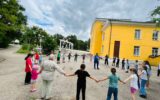 Весело и с пользой проводят время ученики Жирновского района в пришкольных лагерях